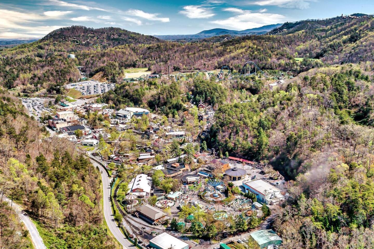 Views I Mins To Dollywood I Hot Tub I Pool Table Villa Sevierville Exterior foto